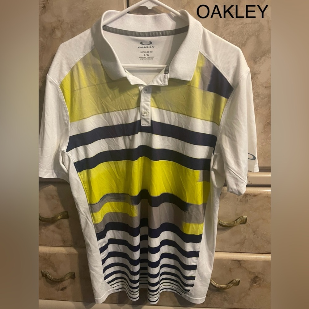 Oakley Shirt Large
